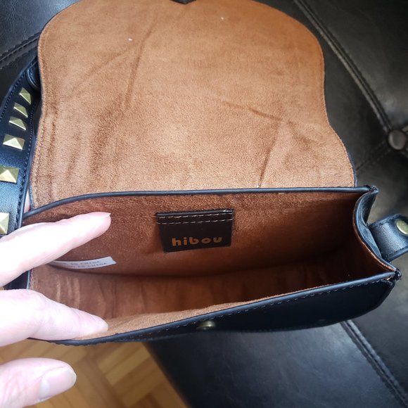 Black crossbody bag with stud details - Picture 4 of 7